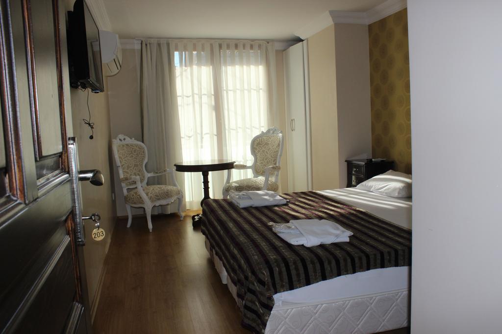 My Way Terrace Hotel Adalar Bilik gambar